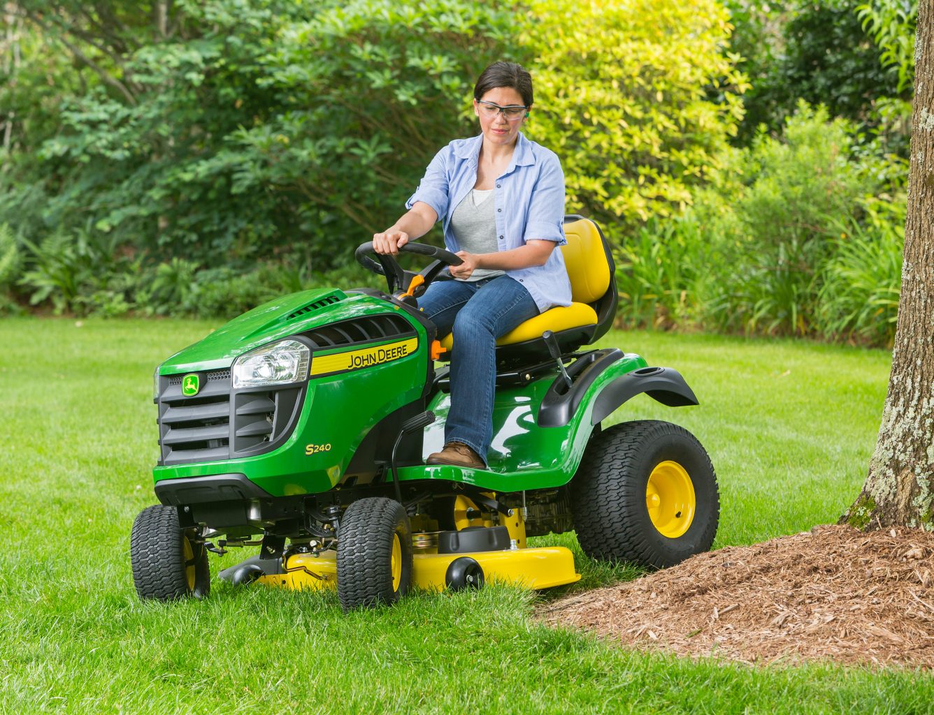 S240-lawn-mower-tractor-deck