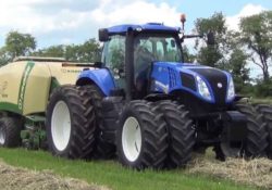 New Holland T8.360 Tractor